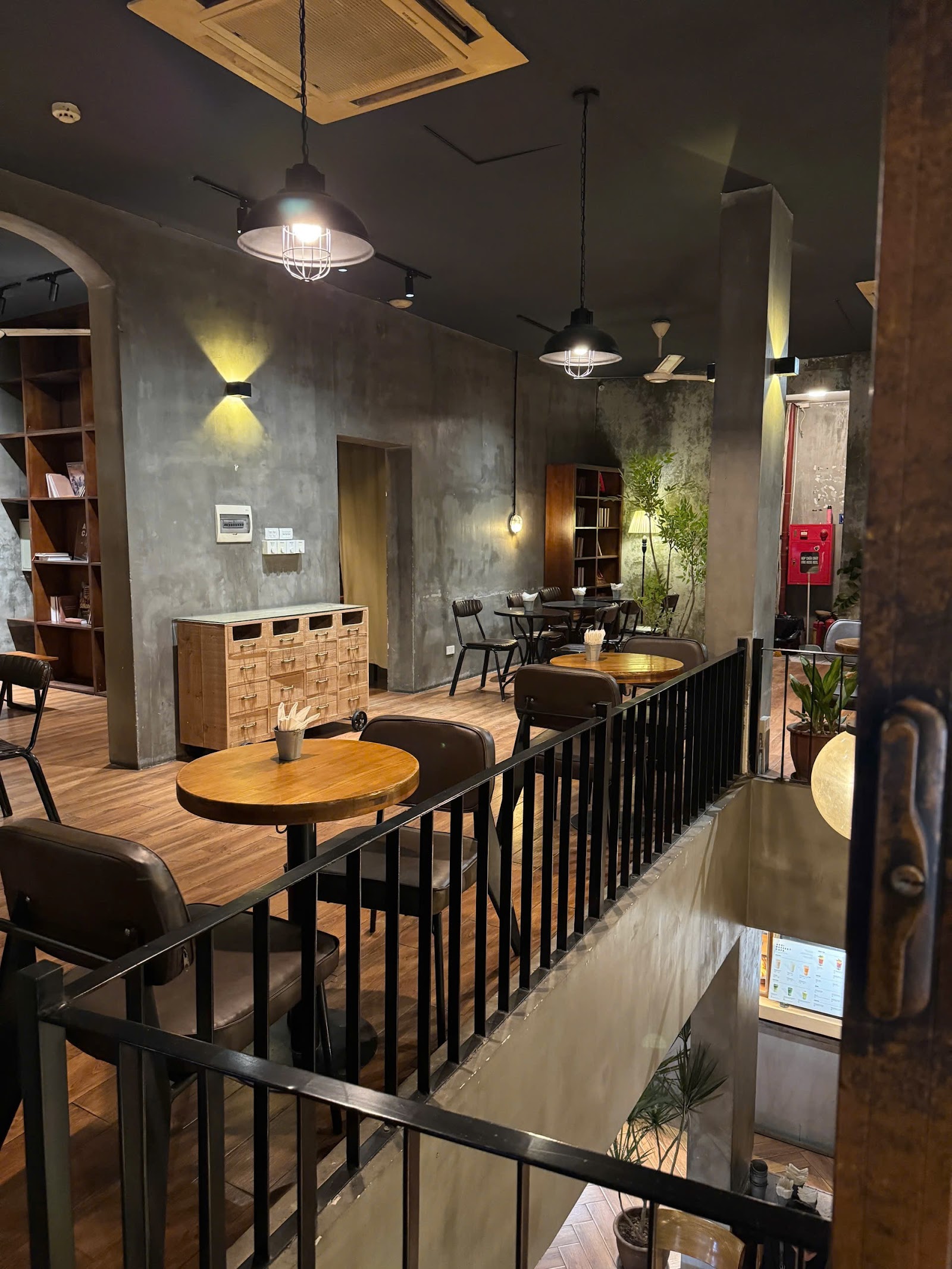 Aroi Dessert Cafe