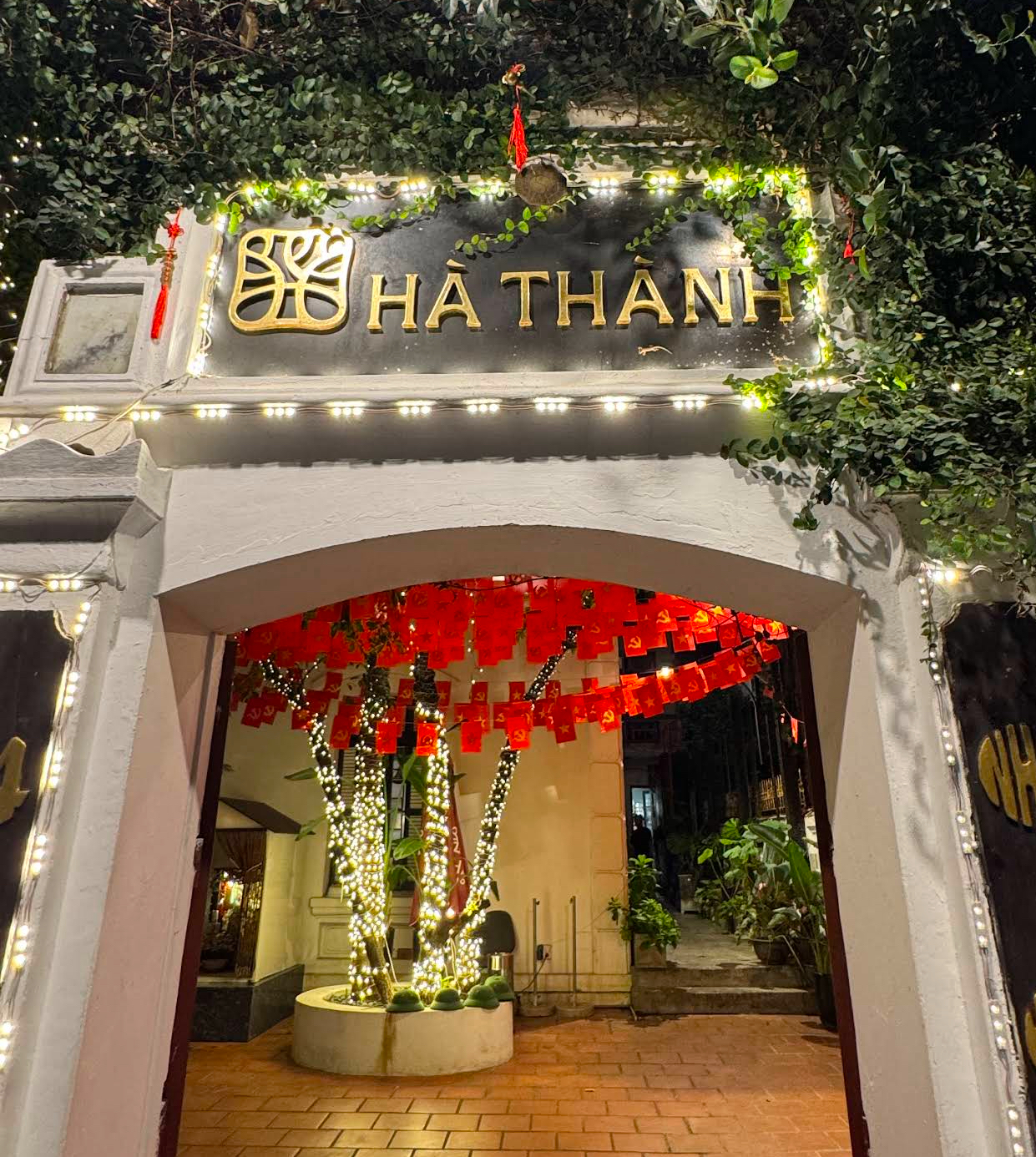 Hà Thành Mansion Vietnamese Restaurant