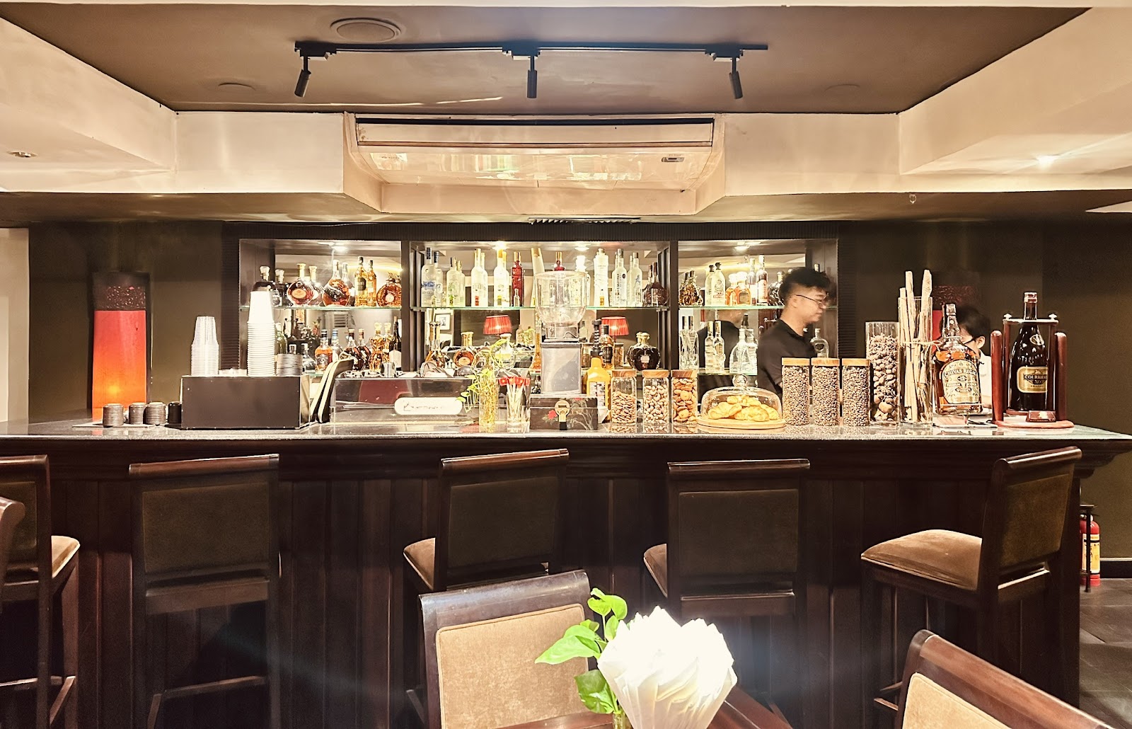 Hanoi Hanoi Hidden Lounge & Kitchen