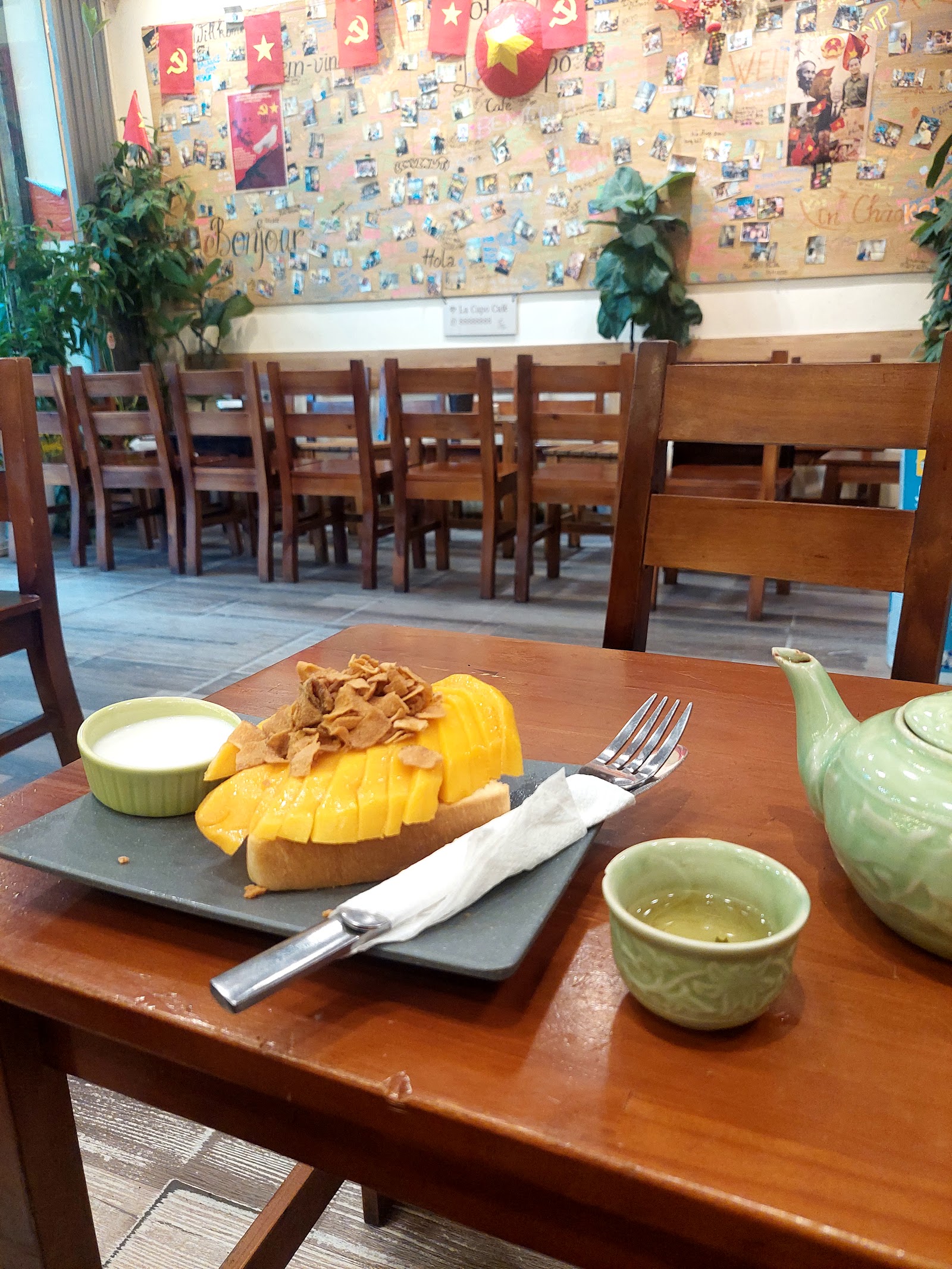 Hino Cafe by La Capo Cafe