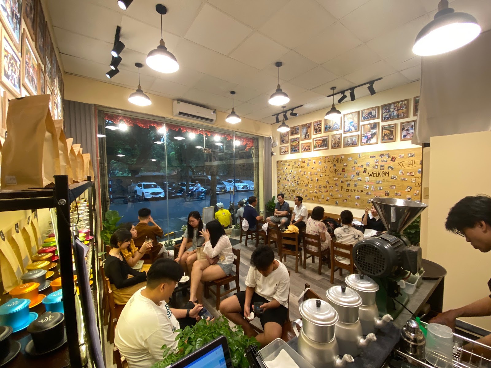 Hino Cafe by La Capo Cafe