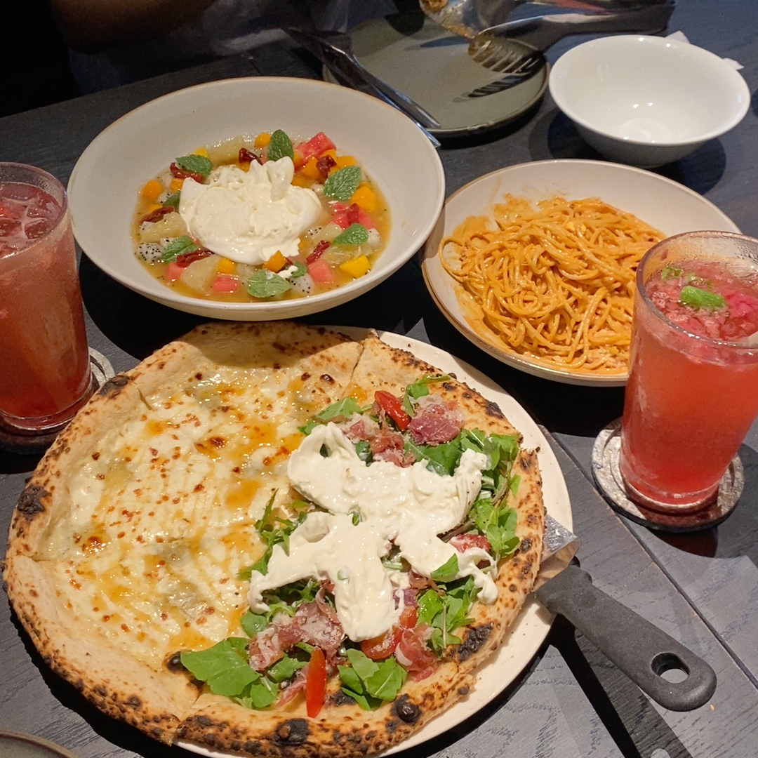 Pizza 4P's Hanoi Centre